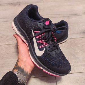 Nike Women'S Zoom Winflo 5 Running